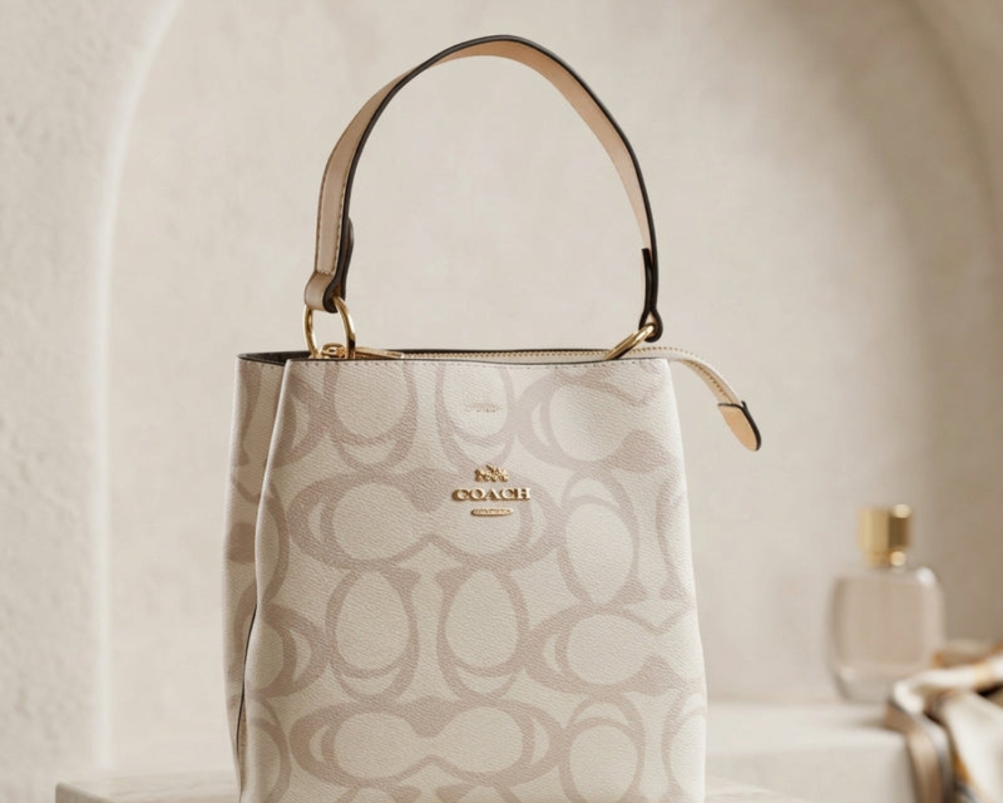 Co_a_ch Elegant Cream Monogram Bag with Top Handle