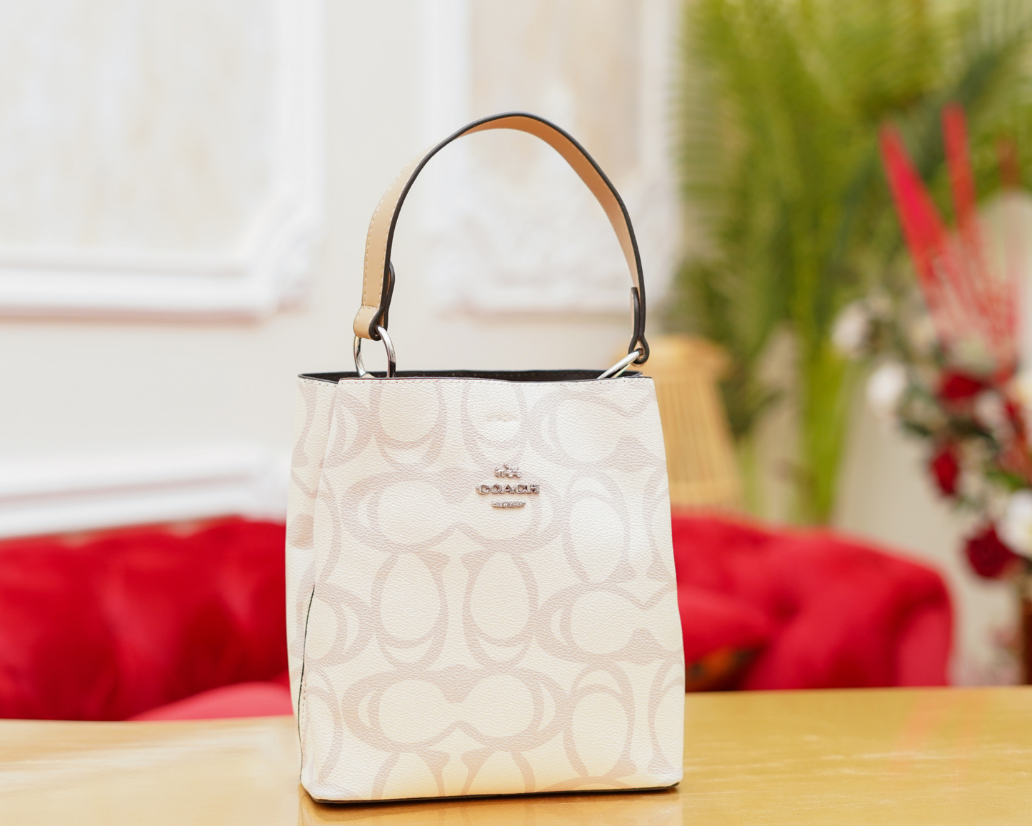 Co_a_ch Elegant Cream Monogram Bag with Top Handle